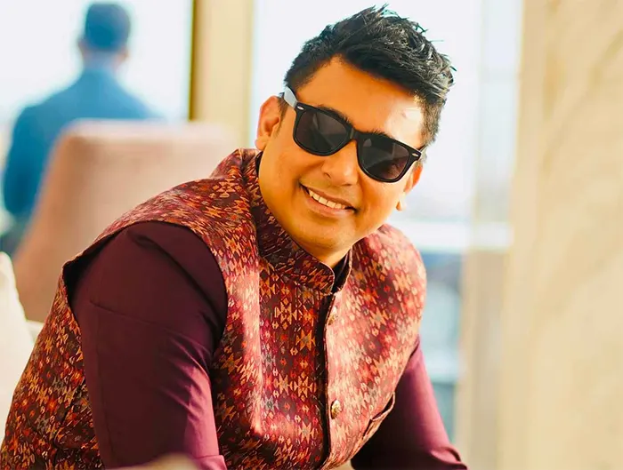 নিউ ইয়র্কের ‘ঠিকানা’য় যুক্ত হলেন জায়েদ খান